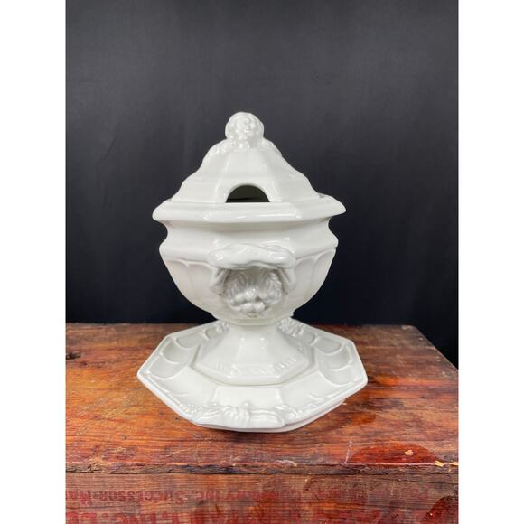 Vintage Red Cliff Ironstone Sauce Boat & Lid with Underplate (Grape) - Picture 3 of 10